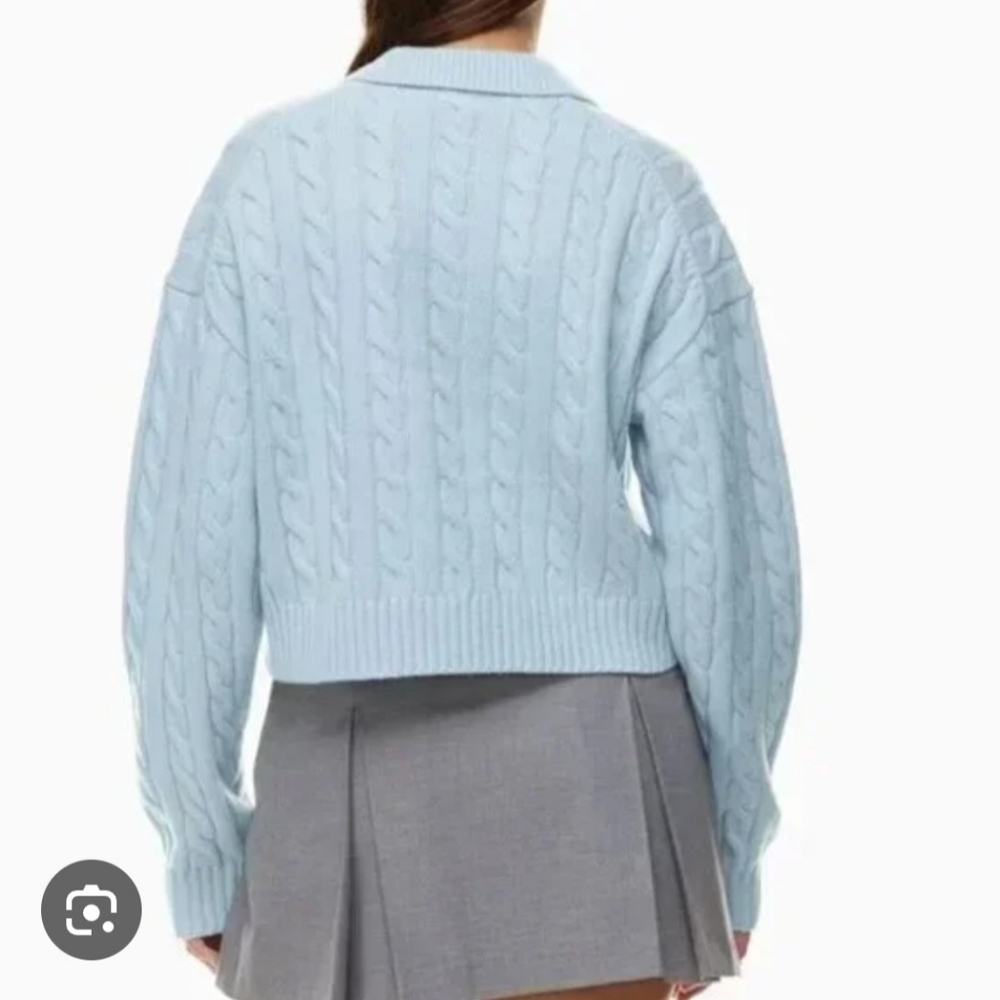 Aritzia Sunday Best Wool Lottie V-Neck Sweater / baby blue - Picture 2 of 9